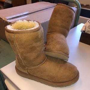 🚫🚫SOLD🚫🚫Ugg Boots PLEASE READ DESCRIPTION